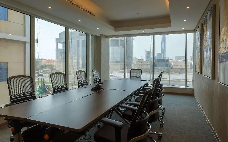 Comfort Hotel Jeddah King Road