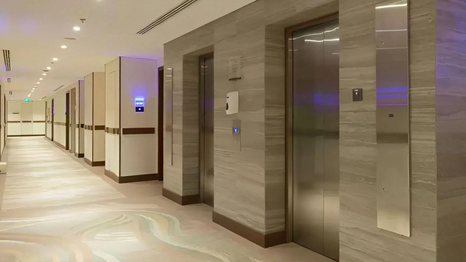 Comfort Hotel Jeddah King Road